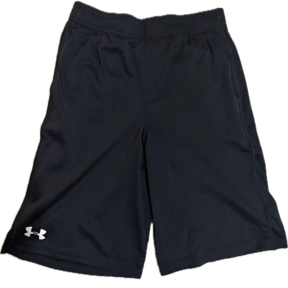 Under Armour Shorts. W/Pockets. Youth LG